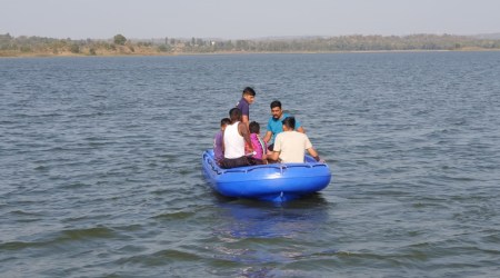 Due to adverse weather conditions, the boat capsized and all the 10 occupants fell into the water. (Express)
 