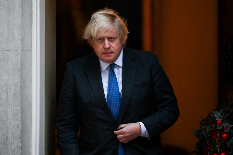 La oficina de Boris Johnson se disculpa con la reina Isabel por la fiesta en la víspera del funeral