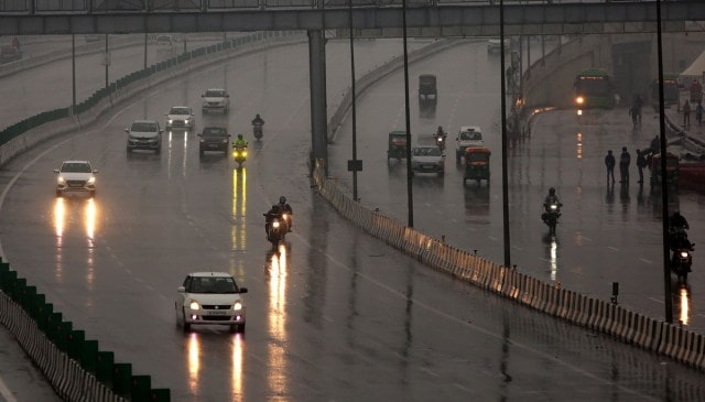 A western disturbance as a cyclonic circulation lies over Jammu and Kashmir and adjoining Pakistan, according to an update issued by the IMD on Monday evening. (Express Photo by Gajendra Yadav)