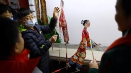 Winter Olympics, shadow puppet