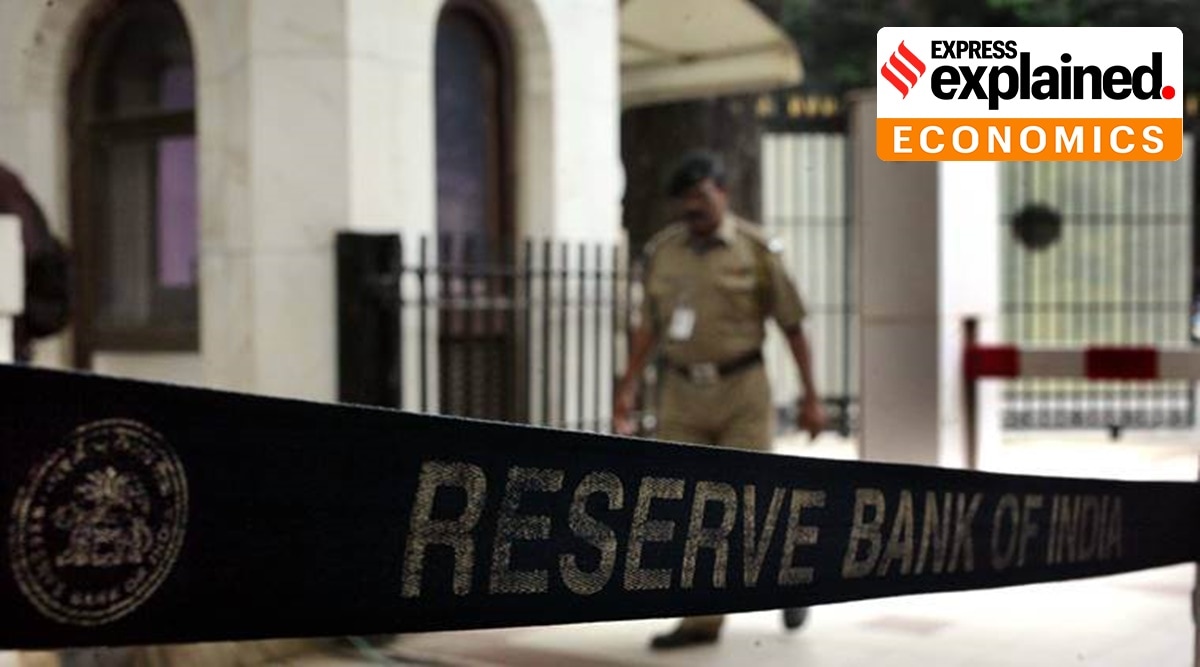 The reverse repo is the interest rate that the RBI pays to the commercial banks when they park their excess “liquidity” (money) with the RBI. The reverse repo, thus, is the exact opposite of the repo rate. (File Photo)