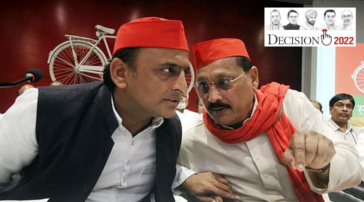 Samajwadi Party President Akhilesh Yadav and former MP Ramakant Yadav during a press conference at the party office in Lucknow (ANI photo)