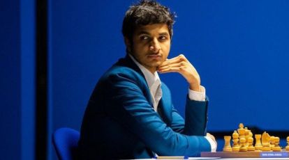 Indian teen chess player Praggnanandhaa beats world champion Carlsen