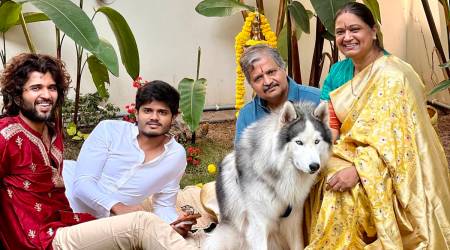 vijay deverakonda sankranthi with family