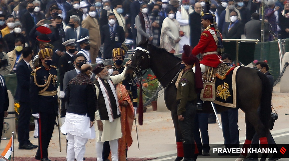 After seeing 13 Republic Day parades, Dark horse retires amid a grand farewell