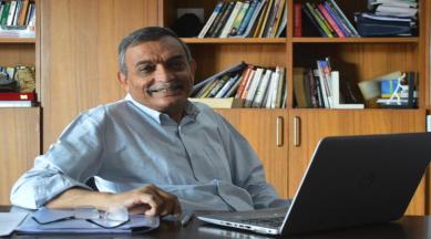 iim udaipur, iim udaipur director