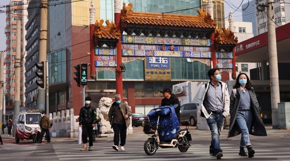 On Friday, the government reported 174 new cases nationwide, 57 of them in Xi'an and 56 in Henan province. (File Photo)