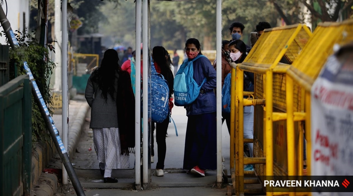 delhi news, delhi weekend curfew, delhi covid cases