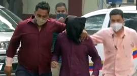 doctored photos online no alt set