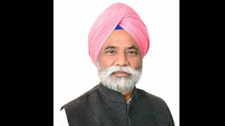 Joginder Singh Mann, Joginder Singh Mann resigns, AAP, Joginder Mann joins AAP, Raghav Chadha, Joginder Singh Mann quits congress, congress minister quits, punjab congress, charanjit singh channi, punjab polls, punjab elections, punjab news,