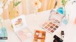 make-up-pexels-1200