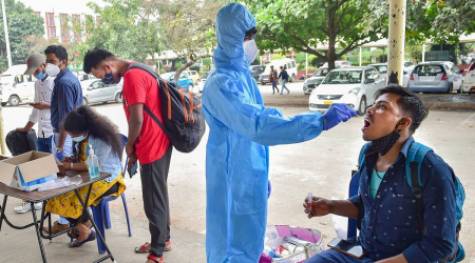 Karnataka govt imposes weekend curfew to contain Covid spread