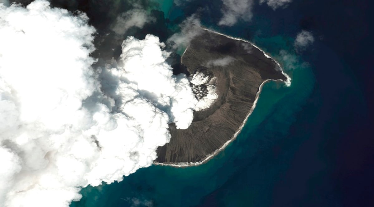 Tonga Volcano Eruption