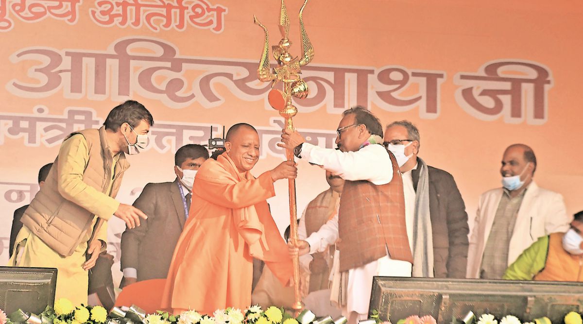 Yogi Adityanath, Yogi Adityanath news, Akhilesh Yadav, Samajwadi Party BJP, Uttar Pradesh, Indian Express, India news, current affairs, Indian Express News Service, Express News Service, Express News, Indian Express India News