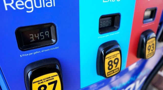  Gas price is seen at a Mobil gas station in Vernon Hills, Ill., Friday, June 11, 2021.  (AP Photo/Nam Y. Huh, File)