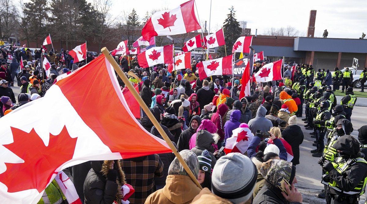 Blockades On Canada US Border Continue As Protests Swell World News   AP22043701693993 