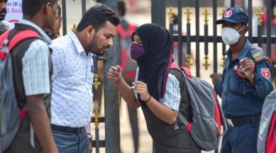 Mumbai School Girl Fingaring Sex Video - Karnataka Hijab Row Live Updates, 20 February 2022: Karnataka Hijab  Controversy News, Hijab Ban in Bangalore School, Colleges latest Updates,  Bangalore, Karnataka News LIVE, Bangalore Today Latest Updates, Karnataka  School, College Reopening News