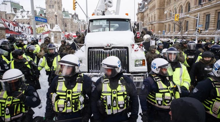 Canadian Police Appear To End Protesters’ Siege Of Ottawa | World News ...