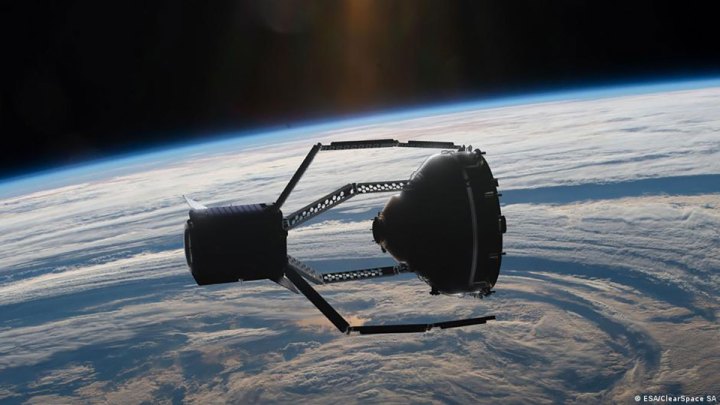 A Chinese satellite was spotted in late January grabbing another long-dead satellite and days later throwing it into a "graveyard" orbit 300 km away, where objects are less likely to hit spacecraft.