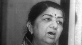 Lata Mangeshkar, Lata Mangeshkar dead, Lata Mangeshkar passes away, Lata didi dies, Lata Mangeshkar life, Indian express