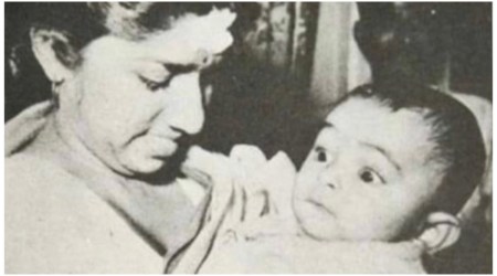 Lata Mangeshkar-baby Rishi Kapoor