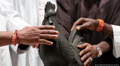 looted artifacts, artifacts looted from African nations, colonia era looted artifacts, artifacts from Africa, artifacts return to Africa, indian express news