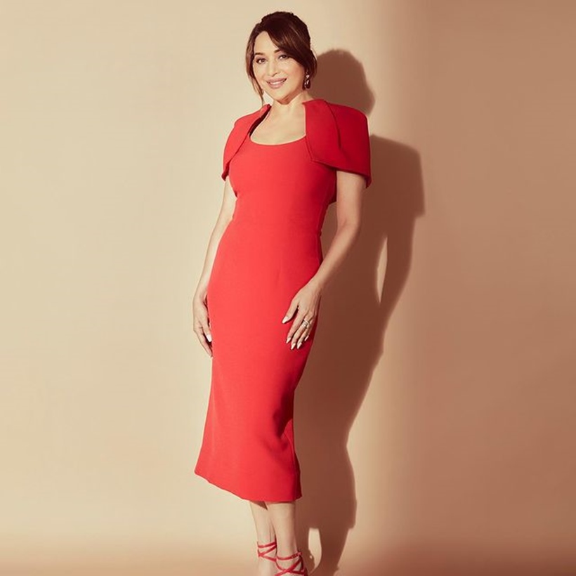 madhuri dixit fame game red dress TheFameGame Check out the fashion games of one and only Mrs. Madhuri Dixit on the popular #netflix series