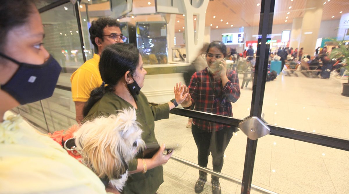 India, India latest news, Russia, Ukraine, Russia Ukraine crisis, Russian invasion, Operation Ganga, Chhatrapati Shivaji Maharaj International Airport, Bukovinian State Medical University, Indians stranded in Ukraine, indian express