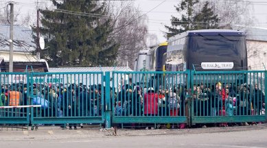 India, India latest news, Russia, Ukraine, Russia Ukraine crisis, Russian invasion, Ukraine-Poland border, Budapest, Indians in Ukraine, students stranded in Ukraine, Foreign Secretary Harsh Vardhan Shringla, External Affairs Minister S Jaishankar, indian express