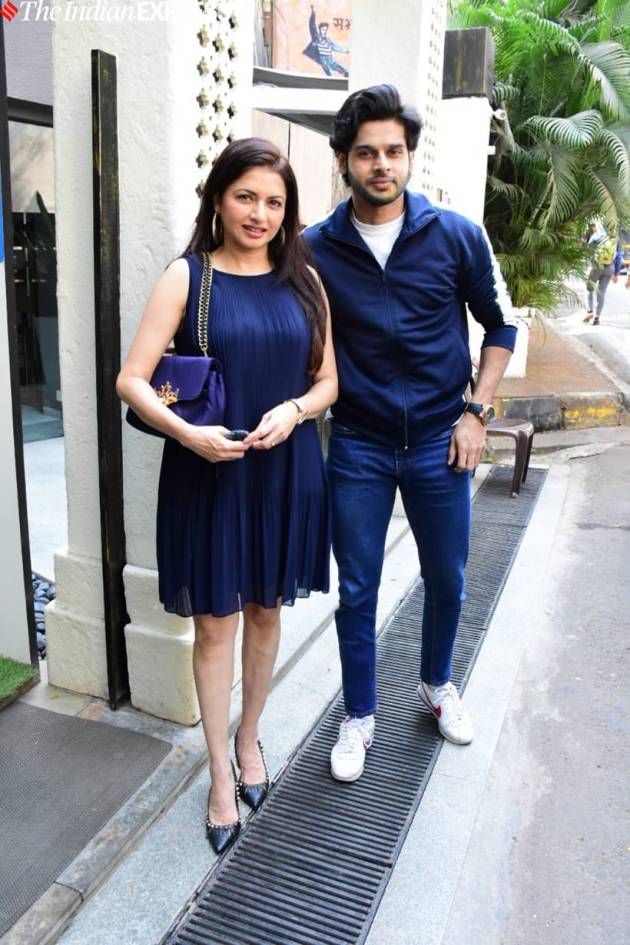 bhagyashree with son abhimanyu