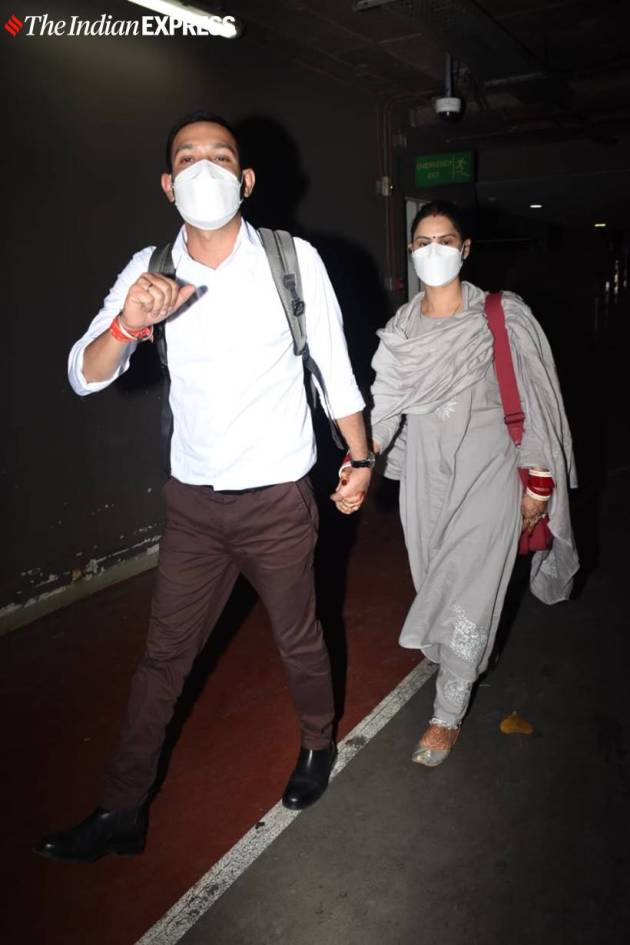 vikrant massey with wife