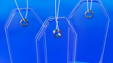 Online retailers have an incentive to shift the lens away from prices, dangling other carrots like convenience and ease of use. At the same time, shoppers are increasingly overwhelmed by product options, frequently changing prices, discounts and payment plans. (New York Times)