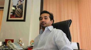 Truck hits BJP MLA Nitesh Rane’s car at toll booth on Mumbai-Pune Expressway, no one hurt: Police