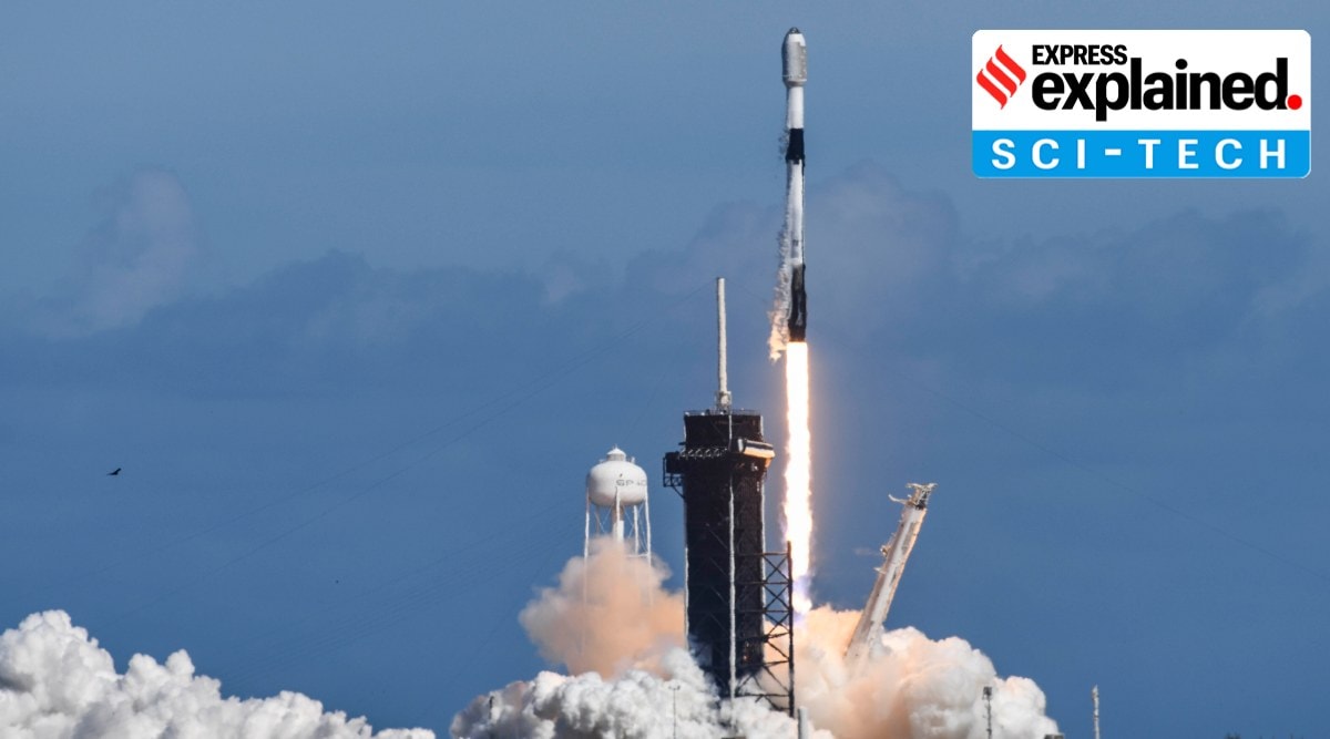 A SpaceX Falcon 9 rocket lifts off from Pad 39A at Kennedy Space Center, Fla.,Thursday, Feb. 3, 2022. The rocket carried a batch of Starlink satellites. (Craig Bailey/Florida Today via AP)

