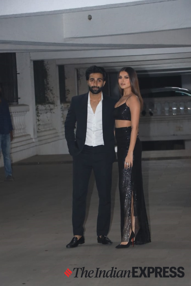 Fiesta Nupcial De Farhan Akhtar-Shibani Dandekar: Las Celebridades  Sorprenden Con Elegantes Conjuntos Negros - Noticias Del Mundo En Español