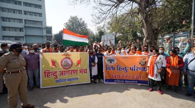 Members of the Hindu Jagran Manch and Vishwa Hindu Parishad protest in Vadodara over the murder Kishan Bharwad. (Express Photo by Bhupendra Rana)
