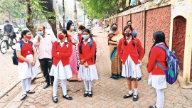 Bengal Government, West Bengal Government, Bengal schools, Bengal schools reopen, Bengal schools resumes, Bengal Covid, West Bengal, Kolkata, West Bengal news, Kolkata news, India news, Indian Express News Service, Express News Service, Express News, Indian Express News