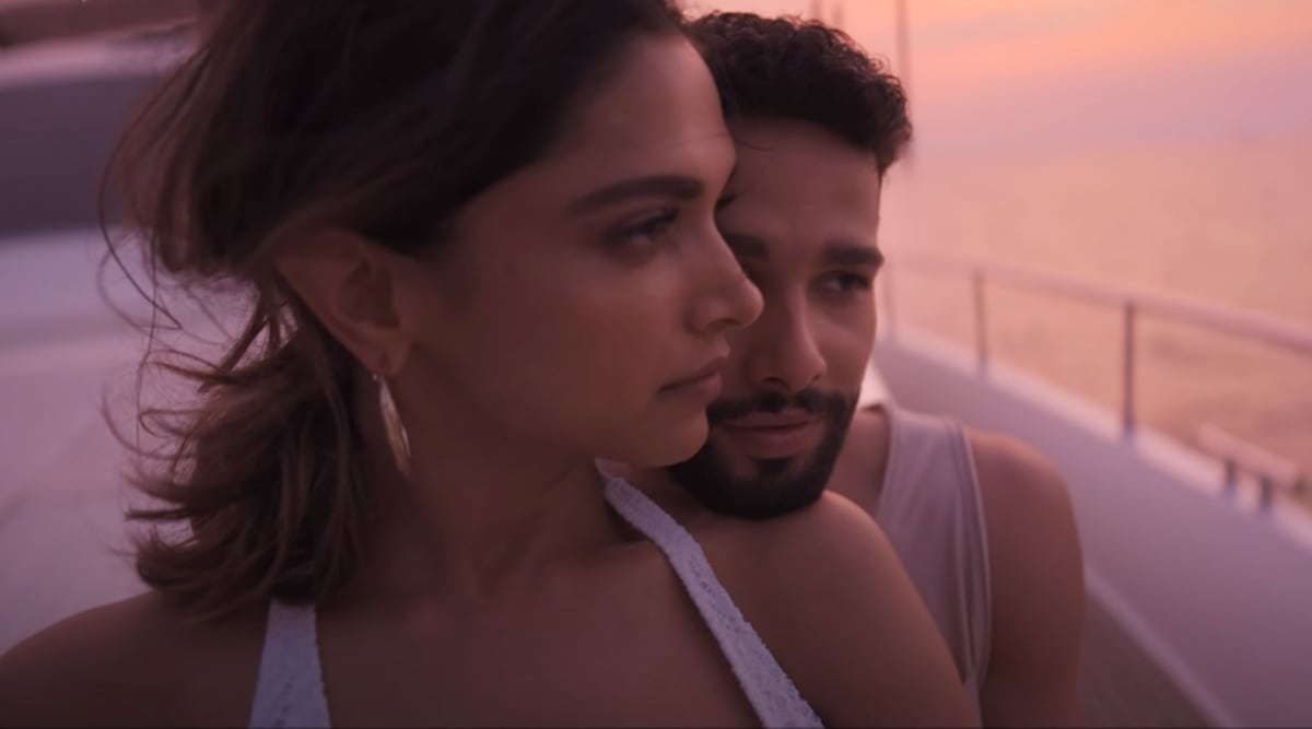 Gehraiyaan' trailer: Deepika Padukone, Siddhant Chaturvedi, Ananya Panday  and Dhairya Karwa dive into life, love and relationships - watch video |  Hindi Movie News - Times of India