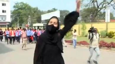 karnataka hijab row controversy protest in colleges