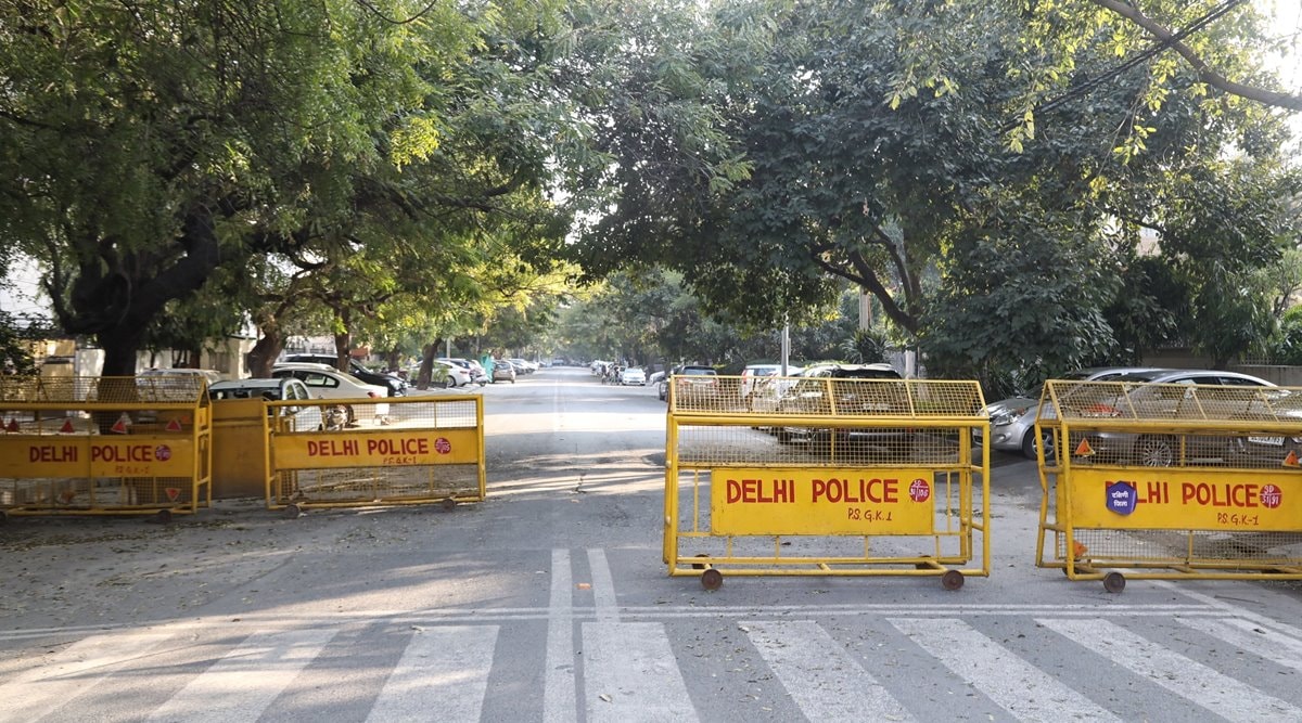 Delhi,delhi barricades