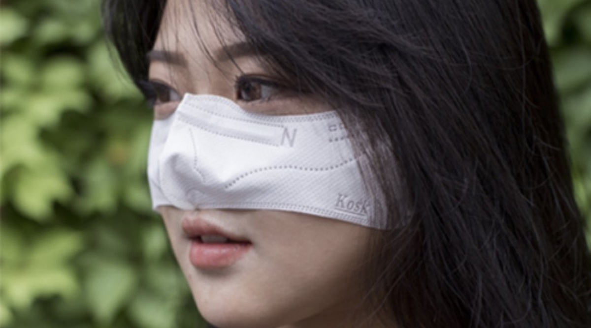 La maschera per il naso “kosk” in Corea del Sud per mangiare in sicurezza dal virus Covid solleva le sopracciglia
