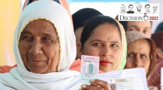 Voters in queue at village Naruana in Bhatinda Rural. (Express Photo by Gurmeet Singh)
