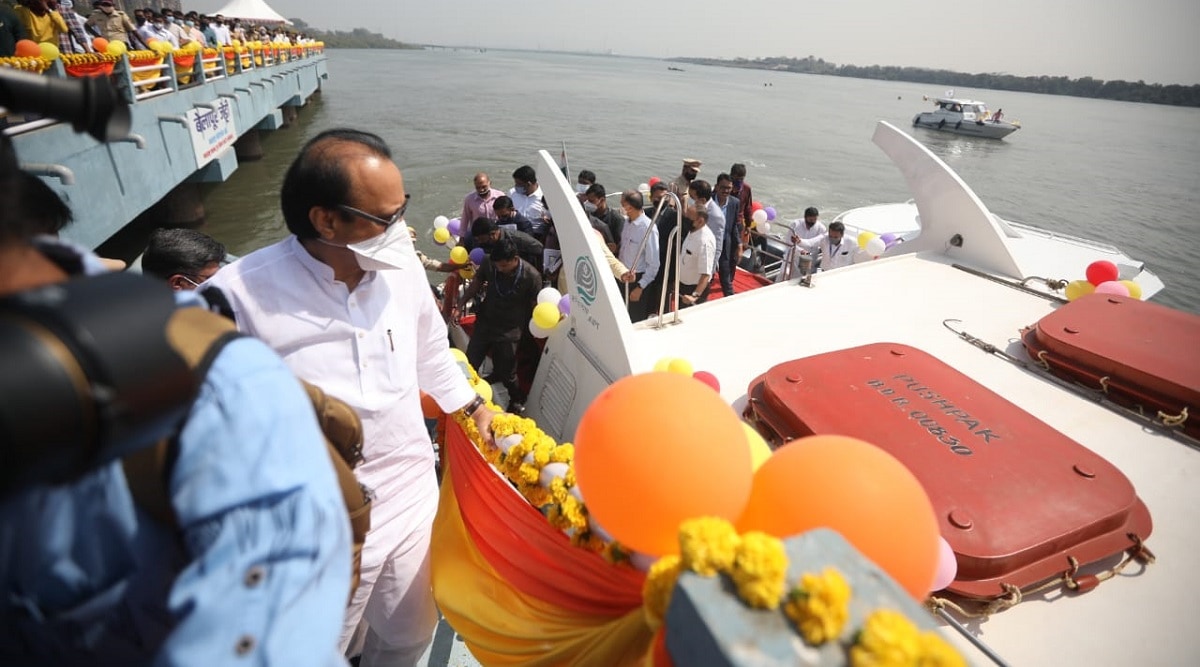 CM, Union minister inaugurate Belapur jetty, water taxi services Mumbai News The Indian Express