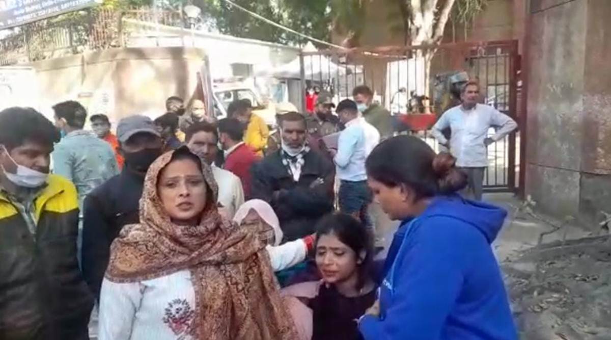 Delhi, Delhi latest news, Delhi accident, woman hit by car, Wazirabad, Chattarpur village, indian express