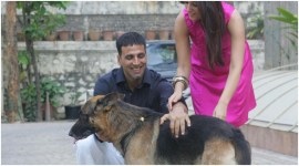Akshay Kumar- Twinkle Khanna- Cleo dead