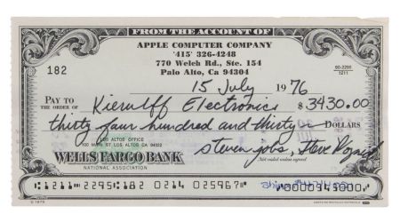 A 1976 Apple Computer check signed by Steve Jobs and Steve Wozniak is among the list of personal computing memorabilia that is going on sale on auction house RR Auction’s website.