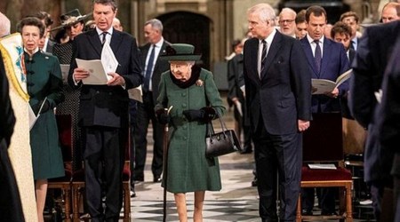 Prince Philip memorial service, details of Prince Philip's memorial service, Queen Elizabeth's outfit, Queen Elizabeth fashion, Queen Elizabeth brooch, indian express news