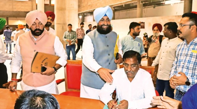 Punjab Vidhan Sabha, Punjab Assembly, Aaam Aadmi Party, Amrinder Singh Raja Warring, Pratap Singh Bajwa, Punjab news, Chandigarh city news, Chandigarh, India news, Indian Express News Service, Express News Service, Express News, Indian Express India News