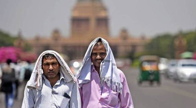 Delhi's maximum temperature was 35.3 degrees Celsius on Friday, five degrees above the normal for this time of the year. (File)