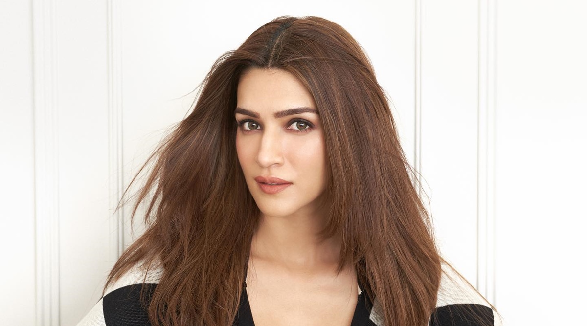 Kriti Sanons latest look proves that the animal print is alive and well   Misskyracom